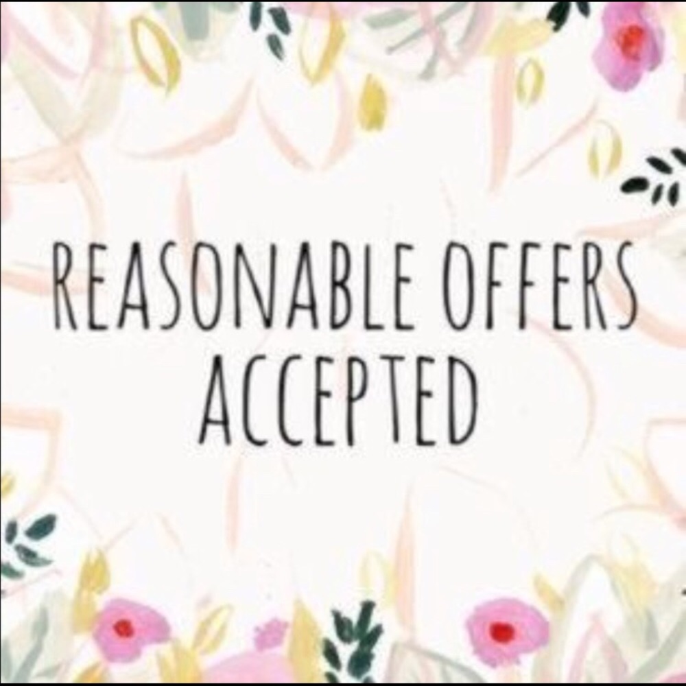 Reasonable Offers Accepted 😊 No lowballers!